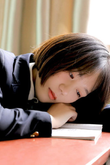 日韩美女